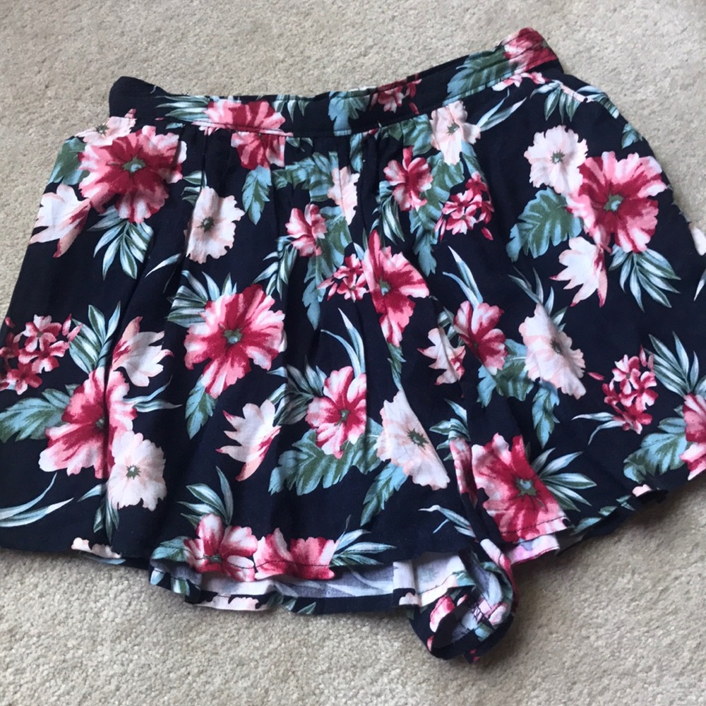 Hollister Flower Shorts